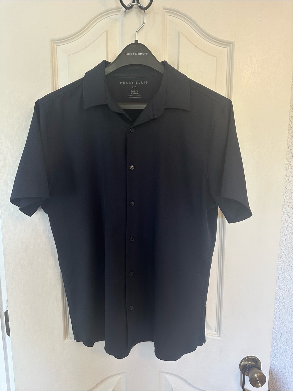 Perry Ellis Men’s Short Sleeve Button-Down Shirt - Black
